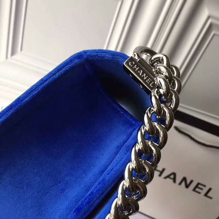 原单Chanel天鹅绒系列LEBOY款链条包蓝色侧面logo