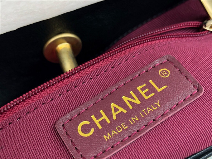 顶级复刻Chanel新款斜跨嬉皮包
