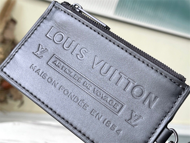 Replica Louis Vuitton MESSENGER VOYAGE LV M59329 for Sale