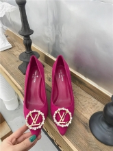 Louis Vuitton路易威登 2018最新款秀气尖头性感露趾高跟鞋 桃红色