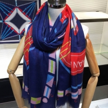 CHANEL香奈儿‘环游世界’100%300支纯羊绒围巾