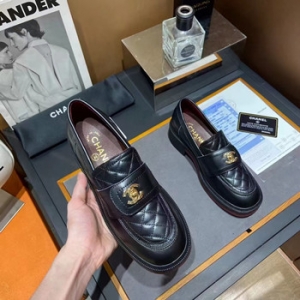 香奈儿Chanel秋冬新款菱格厚底乐福鞋