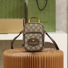 高仿Gucci Neo Vintage迷你手袋Gucci相机包虎头包 658556