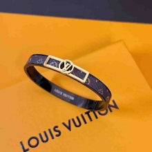 Louis Vuitton 路易威登中古款老花手镯手环